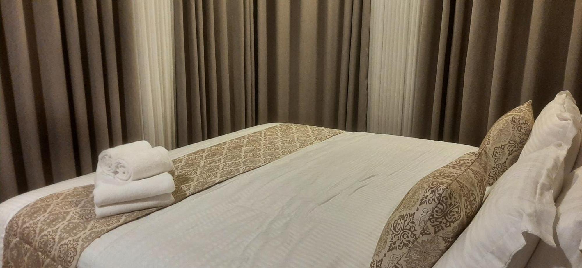 Cosy In Heart Of At Capitol Twinpeaks. Colombo